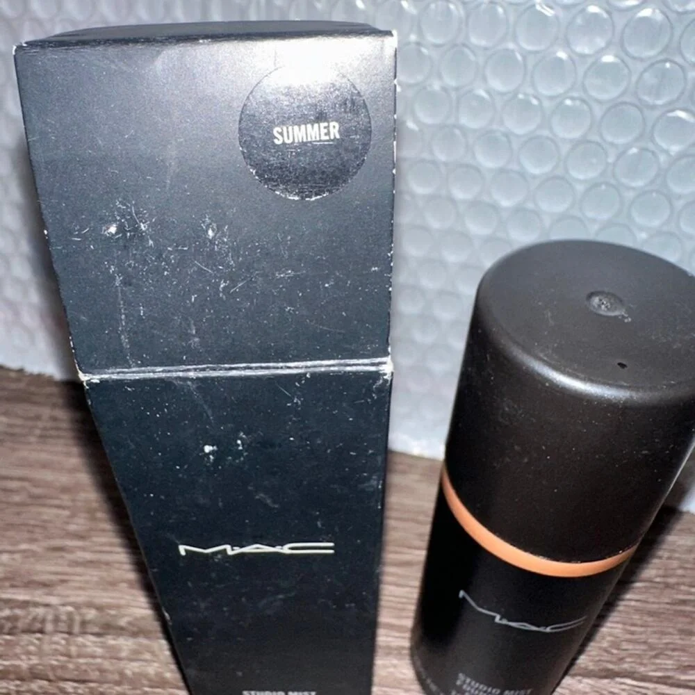 MAC Studio Mist‎ Foundation Summer Shade Spray New In Box discontinued